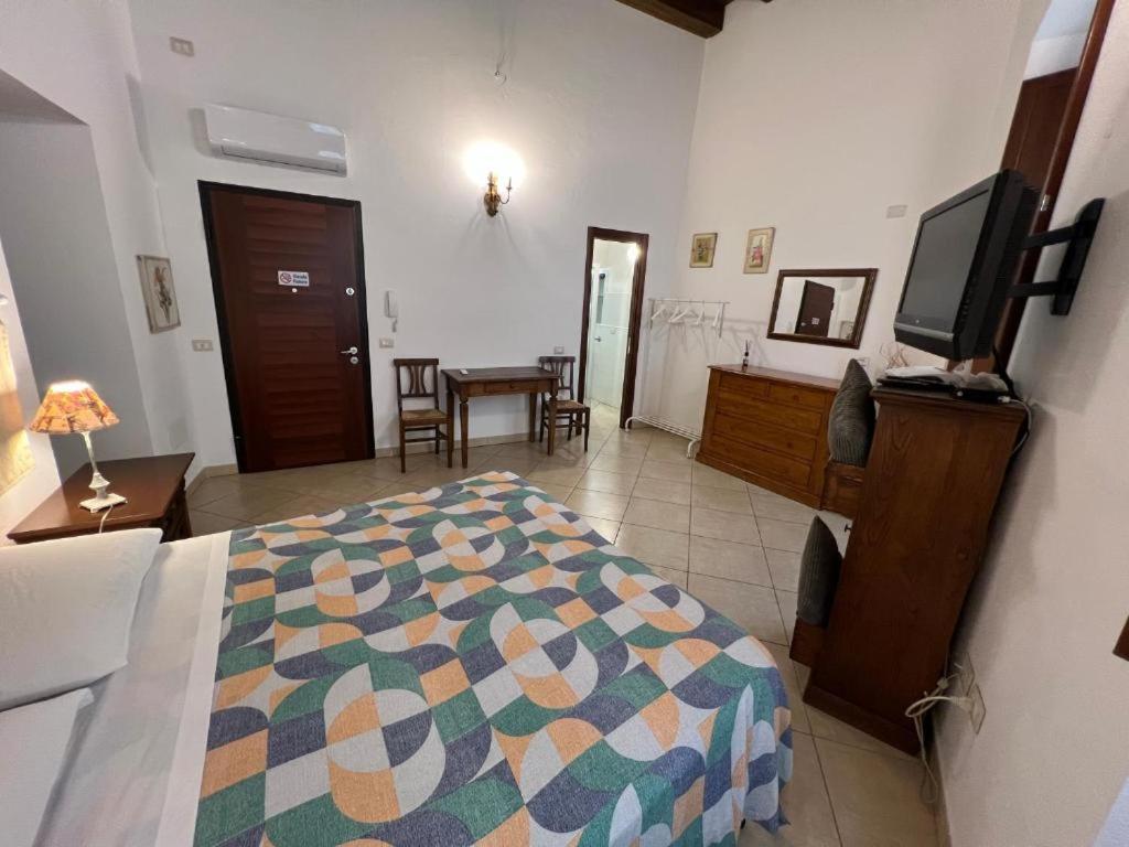L'Antica Torre Caralis Holiday Cagliari Ngoại thất bức ảnh